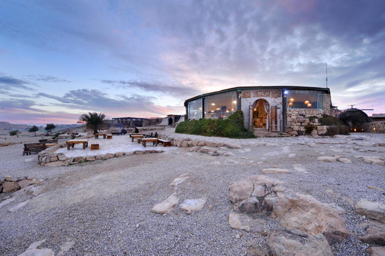 Vila Desert Shade Camp חוות צל מדבר Micpe Ramon Exteriér fotografie