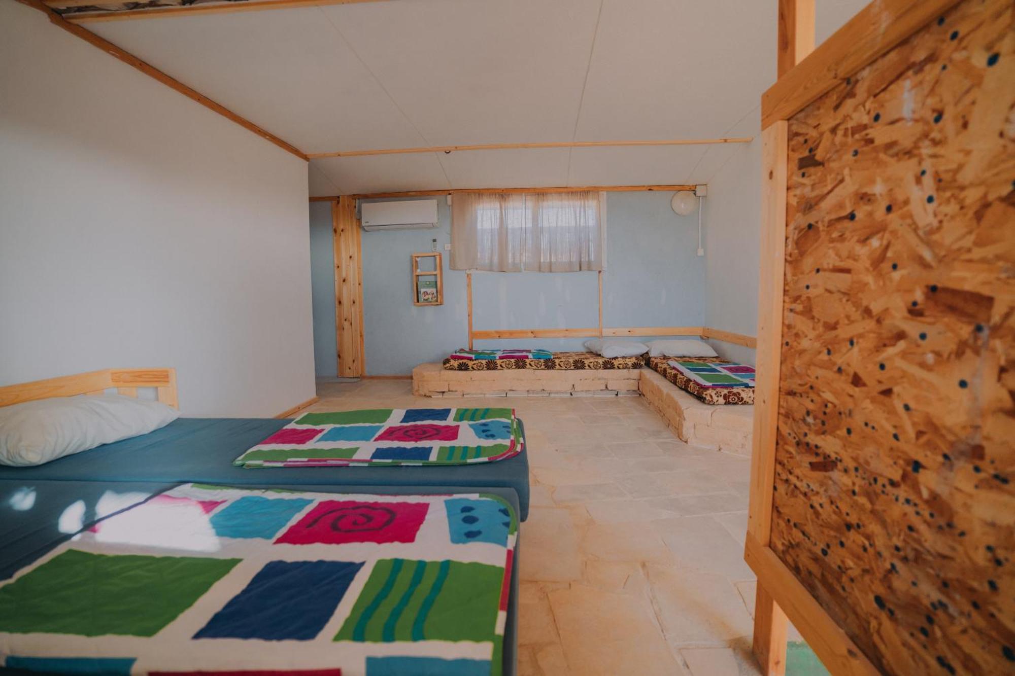 Vila Desert Shade Camp חוות צל מדבר Micpe Ramon Exteriér fotografie
