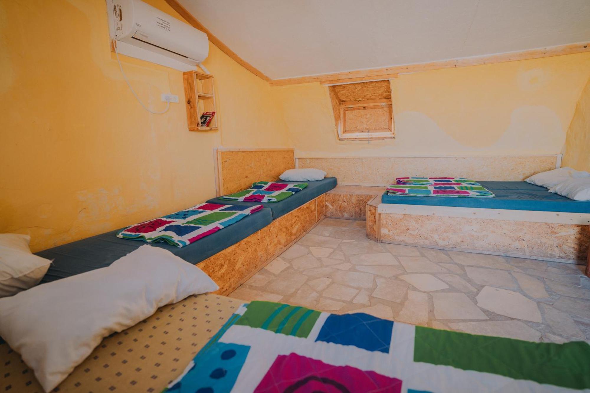 Vila Desert Shade Camp חוות צל מדבר Micpe Ramon Pokoj fotografie