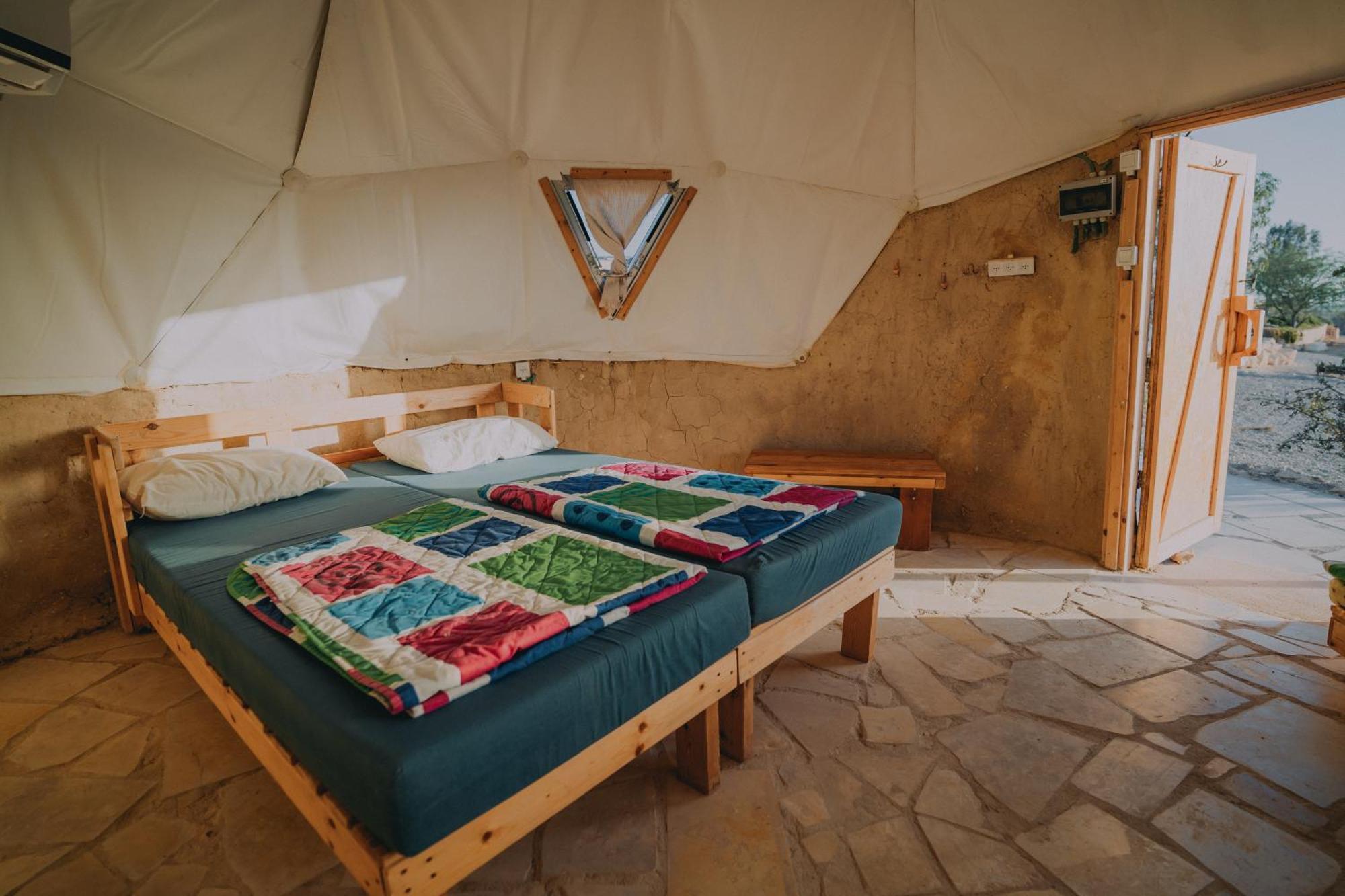 Vila Desert Shade Camp חוות צל מדבר Micpe Ramon Pokoj fotografie